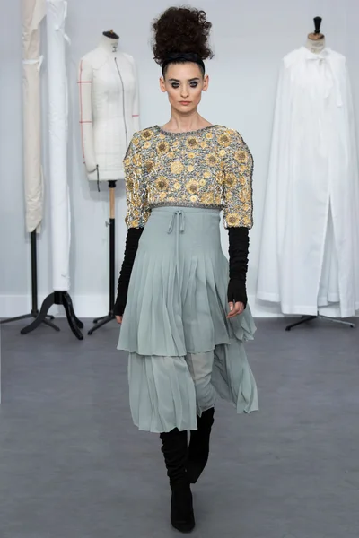 Look 43